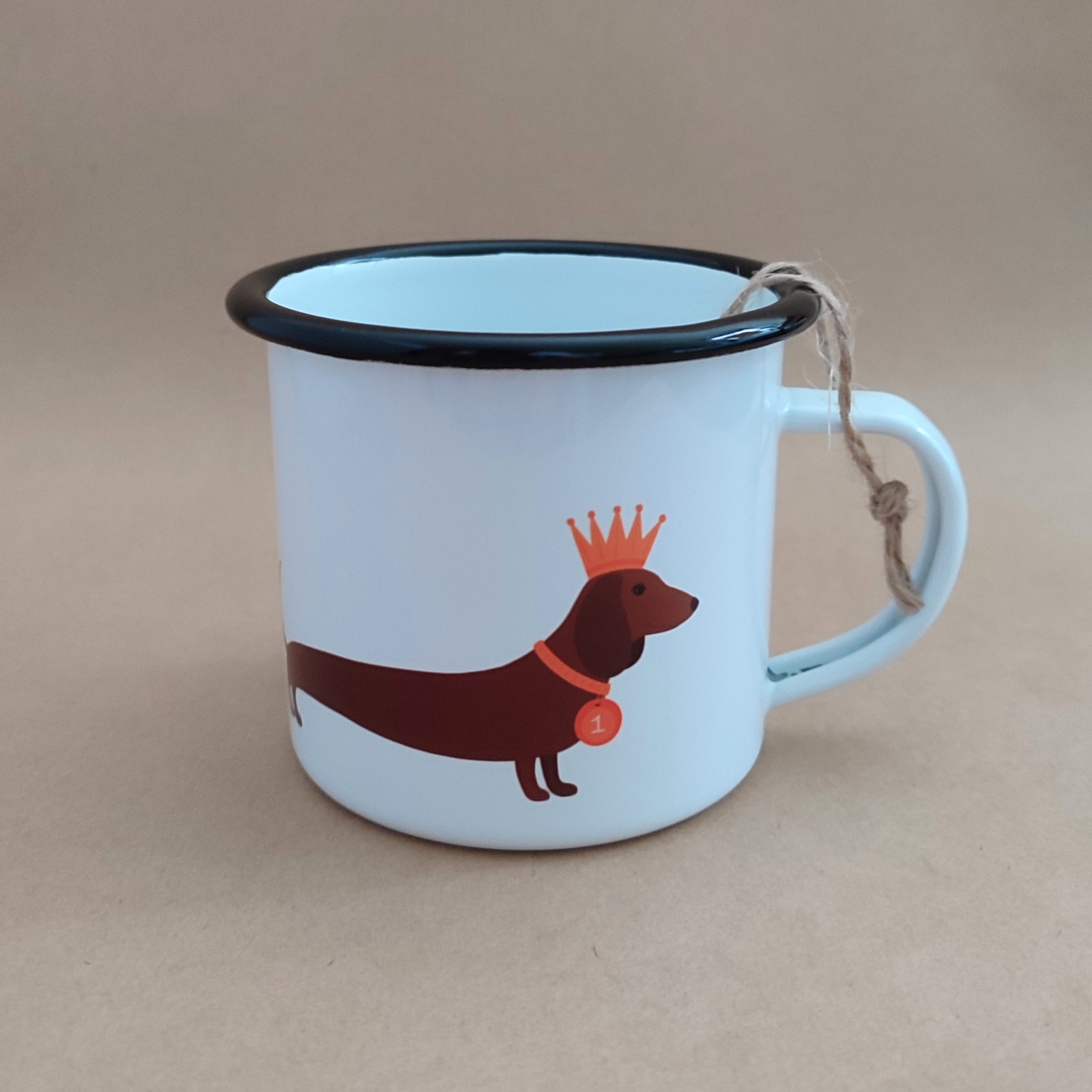 Fleur & Mimi in Co. Tipperary are passionate about sharing their love for sustainable living, and their retro enamel mugs are a small way to bring a piece of eco-friendly spirit into your life! Ideal for camping, hiking, swimming or a picnic on the lawn. Best Enamel Mugs Ireland.