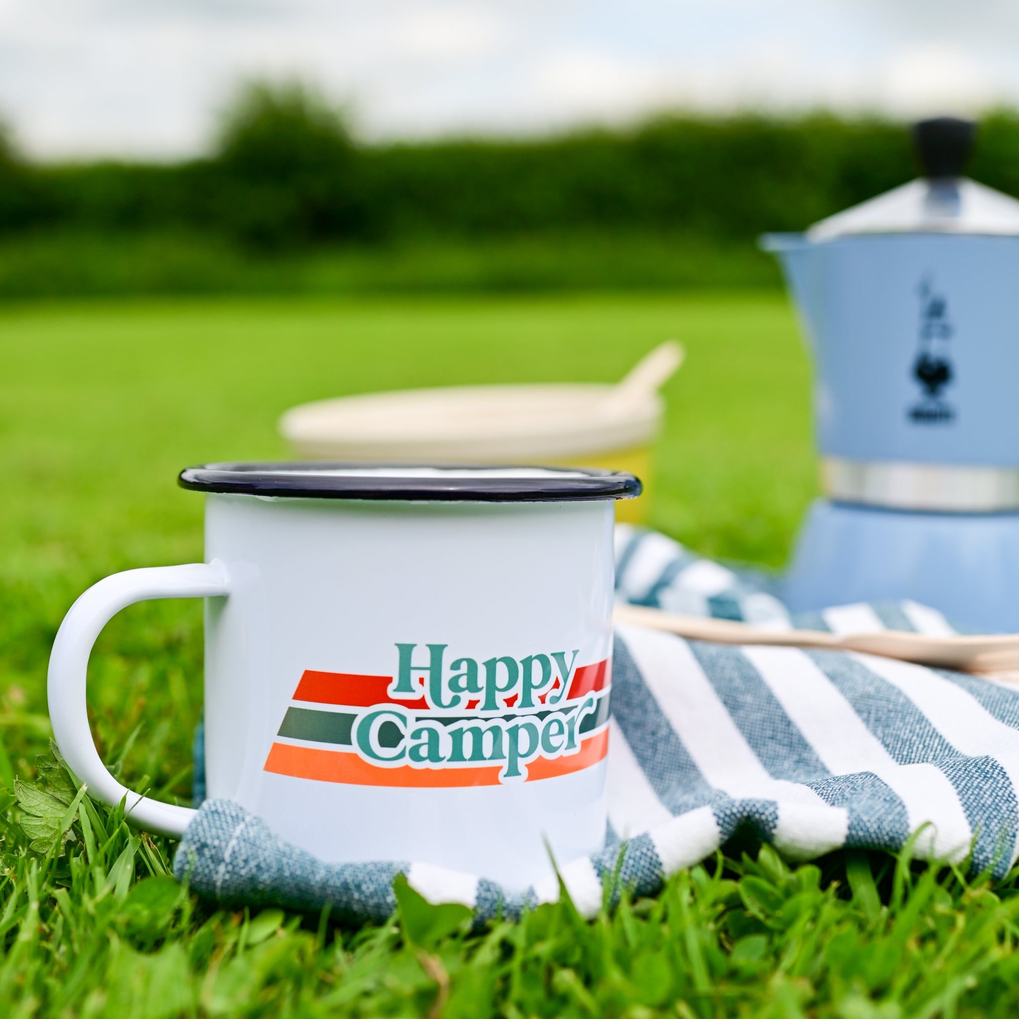 Fleur & Mimi in Co. Tipperary are passionate about sharing their love for sustainable living, and their retro enamel mugs are a small way to bring a piece of eco-friendly spirit into your life! Ideal for camping, hiking, swimming or a picnic on the lawn. Best Enamel Mugs Ireland.