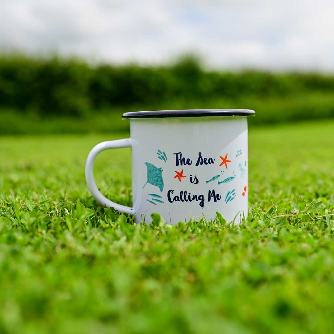 Fleur & Mimi in Co. Tipperary are passionate about sharing their love for sustainable living, and their retro enamel mugs are a small way to bring a piece of eco-friendly spirit into your life! Ideal for camping, hiking, swimming or a picnic on the lawn. Best Enamel Mugs Ireland.